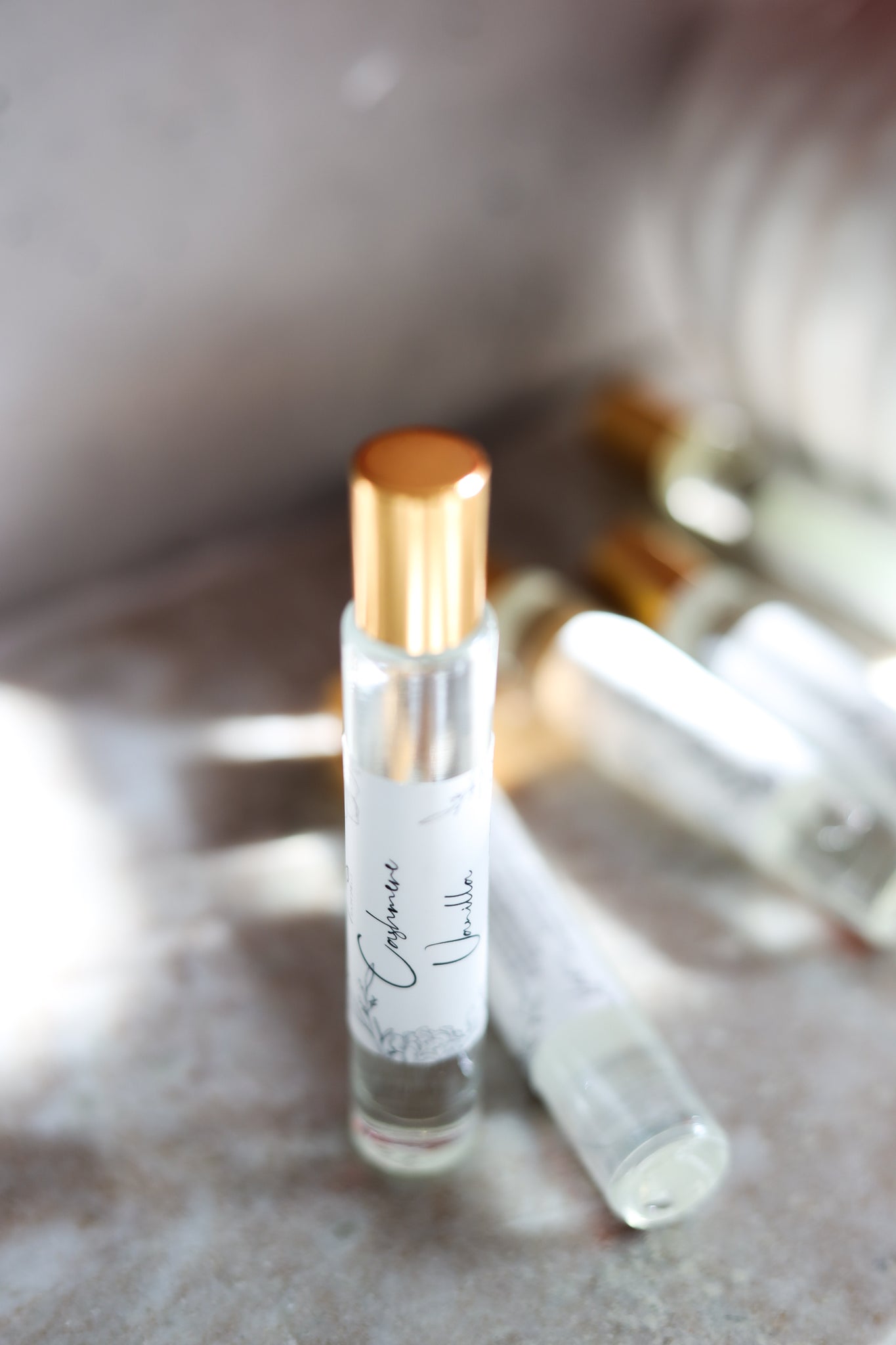 Cashmere Vanilla - Perfume Roller