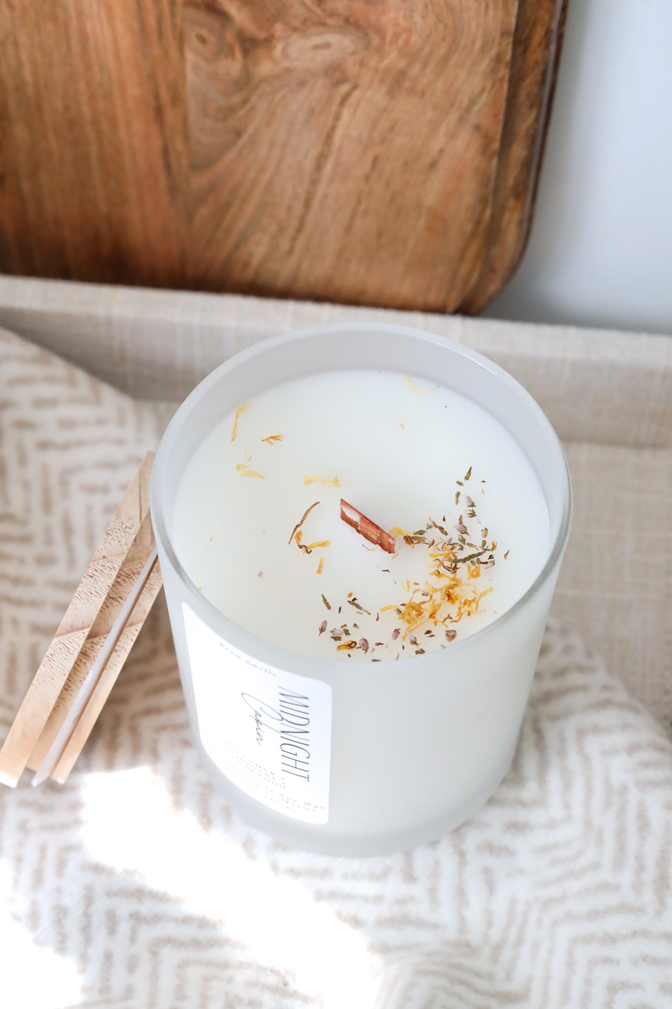 Midnight Cabin - 12 oz Candle