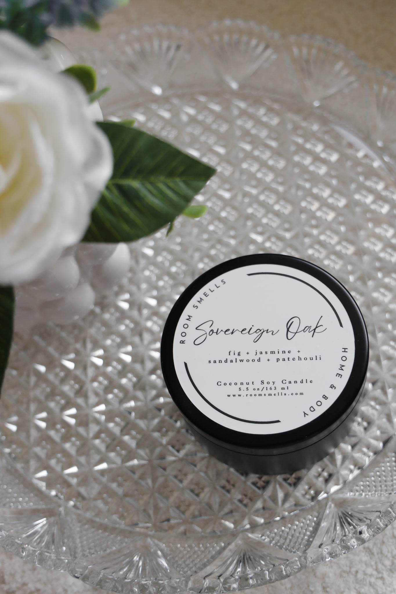 Sovereign Oak - 5.5oz Candle Tin