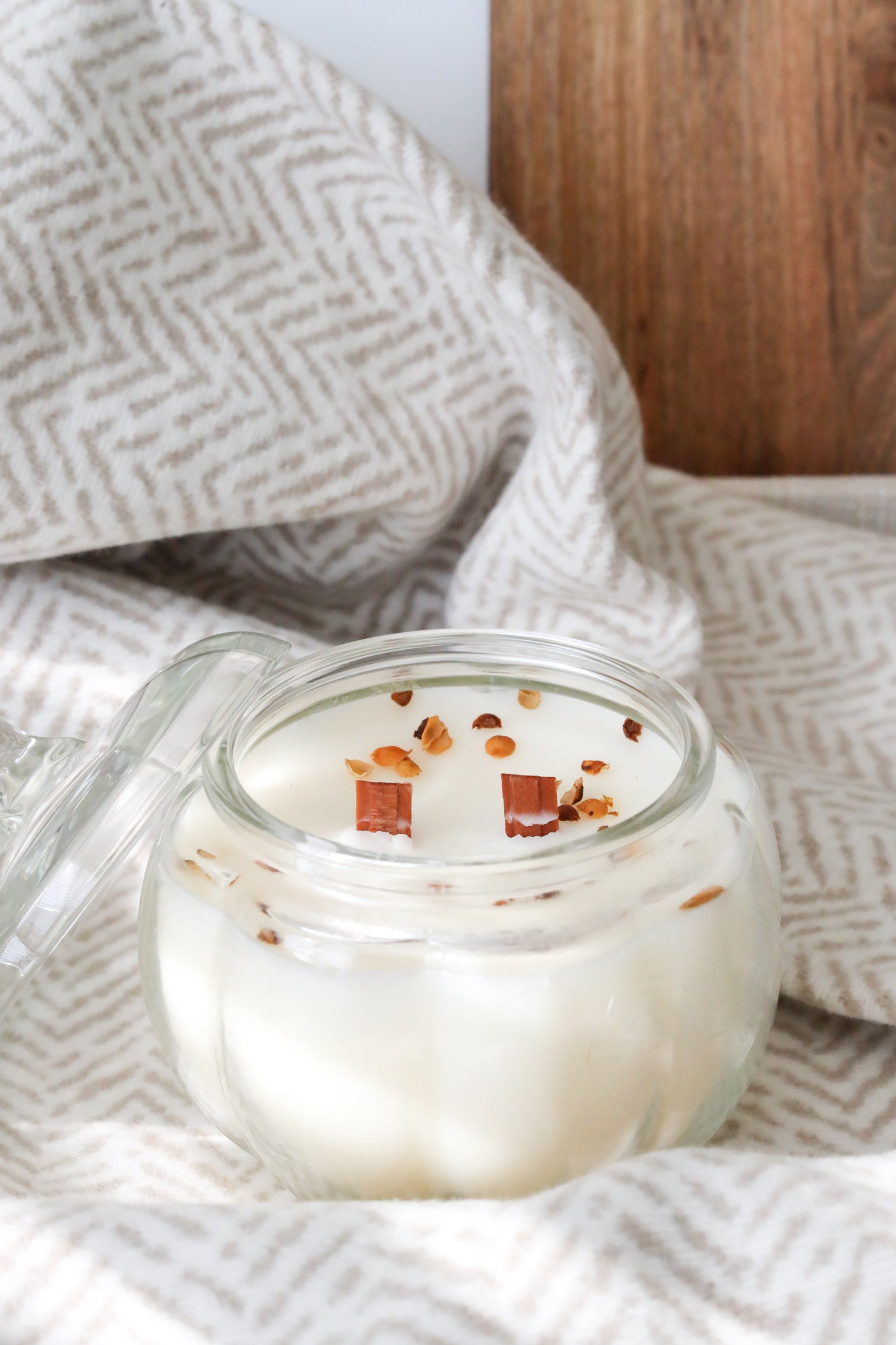 Glass Pumpkin - 16oz - Clear