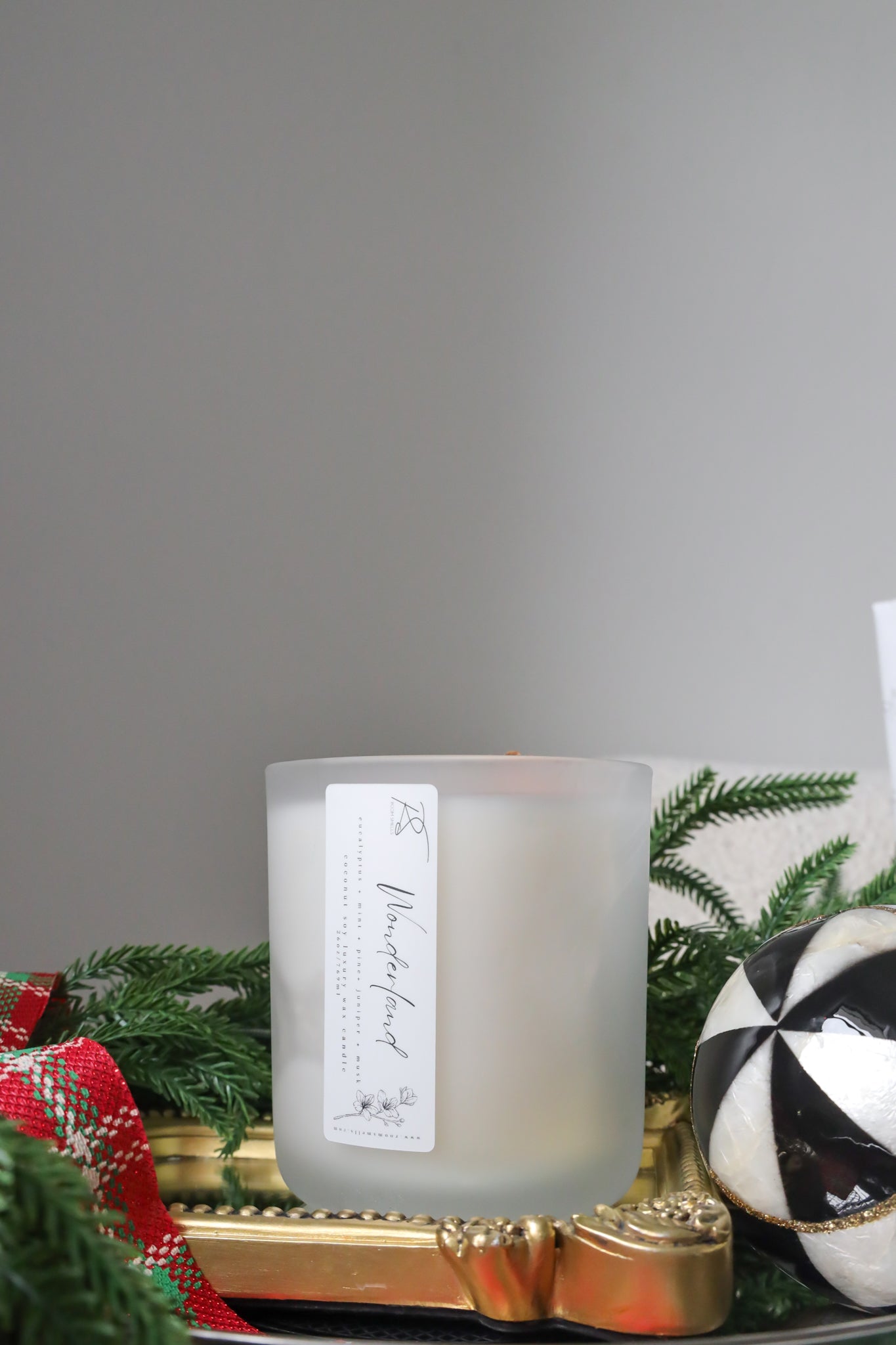 Wonderland - 26 oz Candle