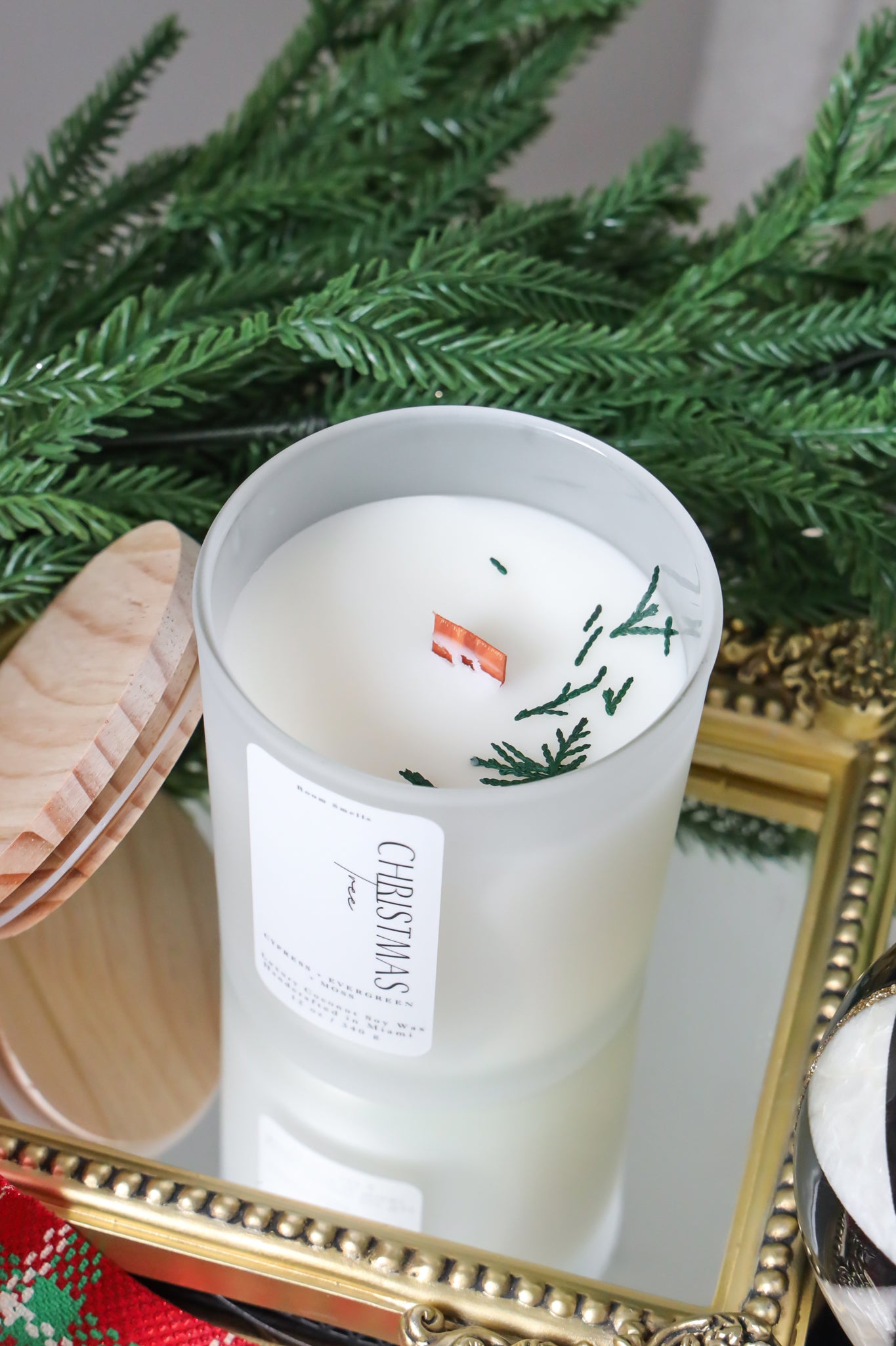 Christmas Tree - 12 oz Candle