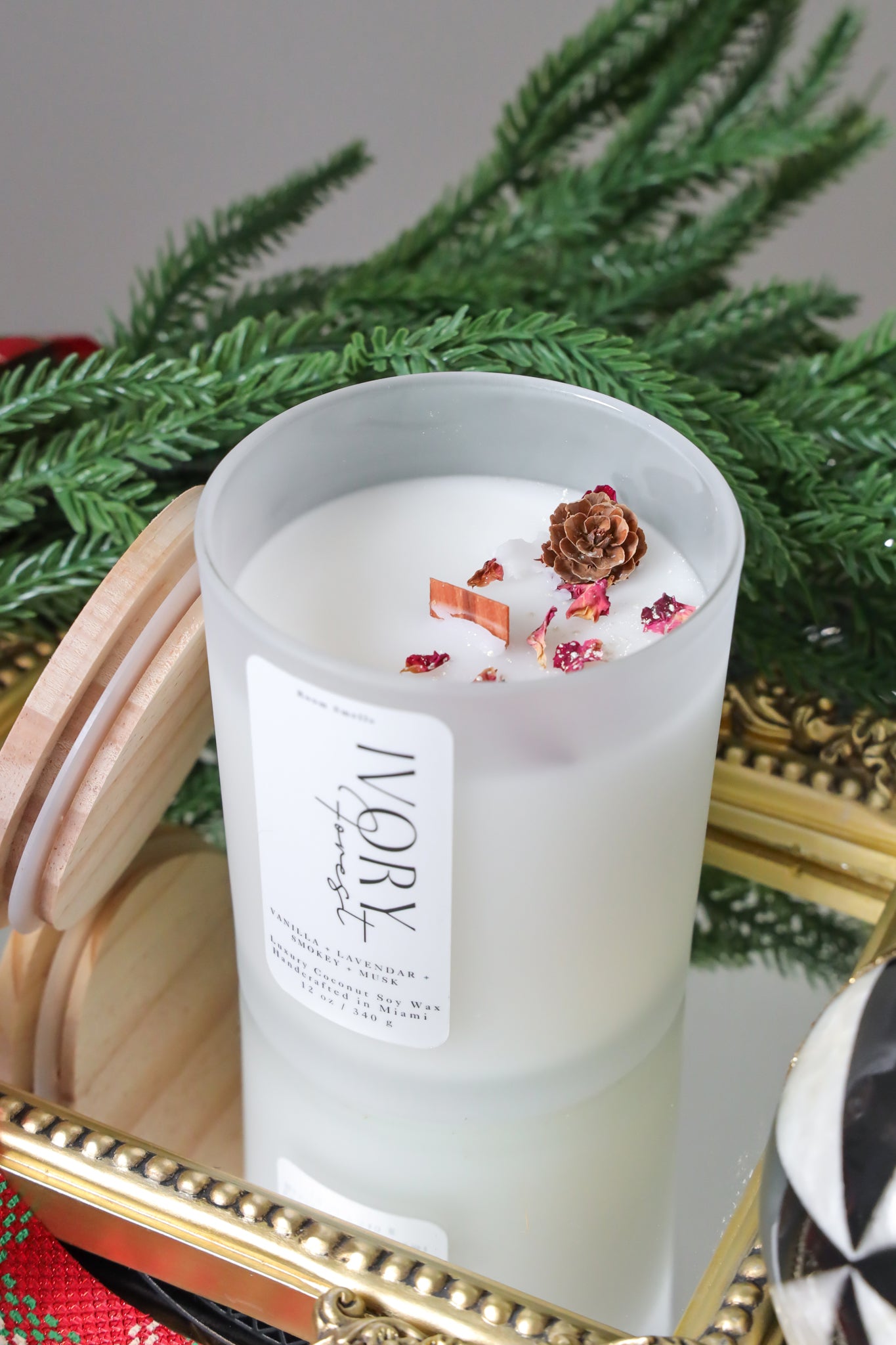 Ivory Forest- 12 oz Candle