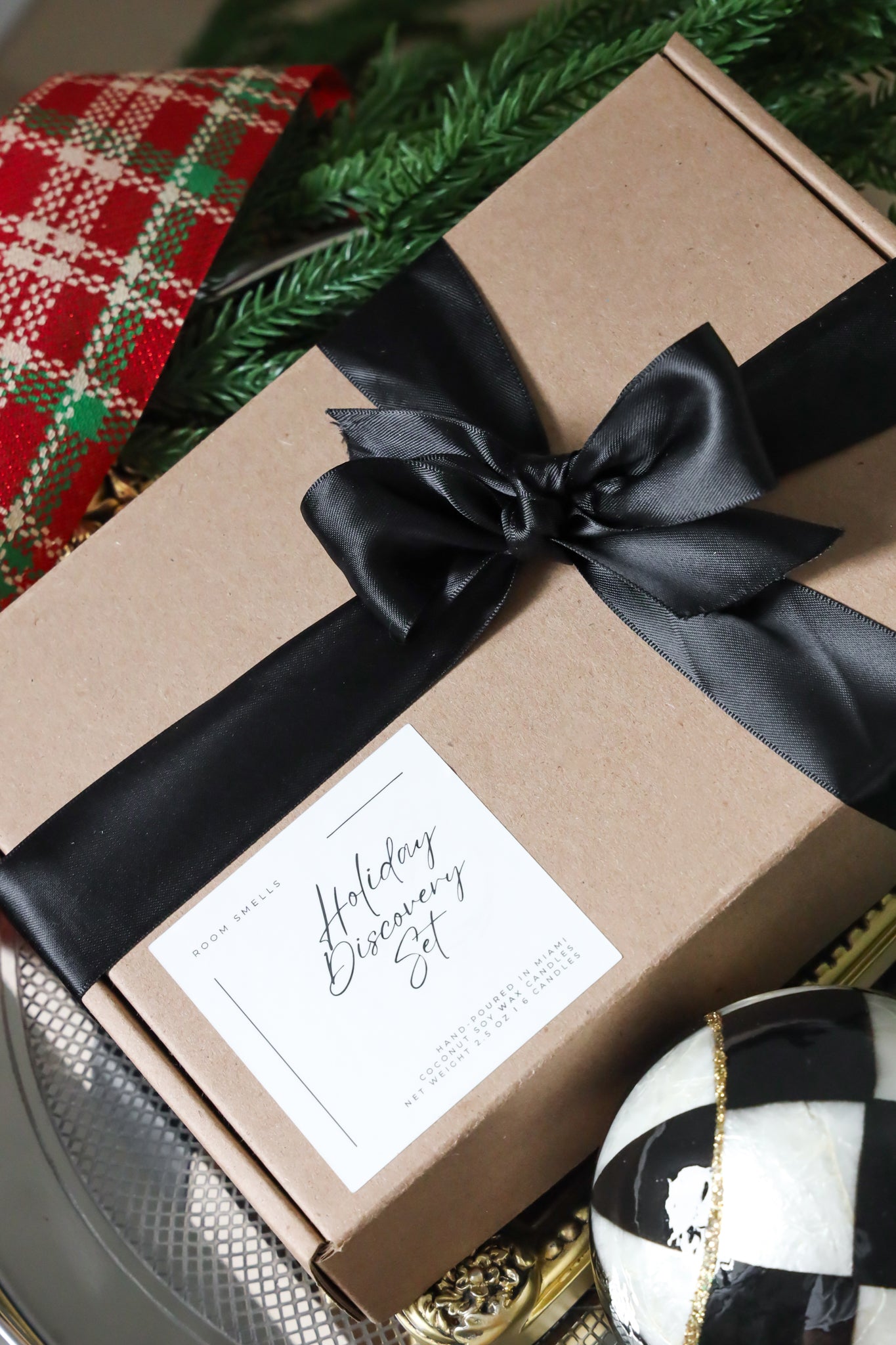 Holiday Discovery Box - 6 Candles