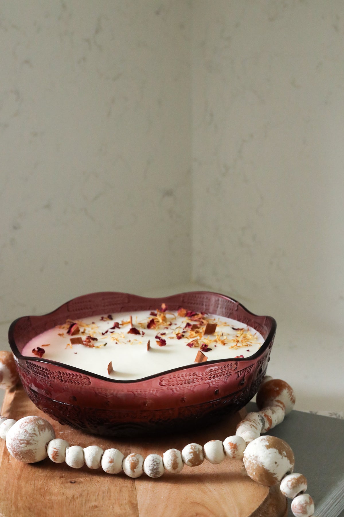 Heirloom - 30 oz Candle