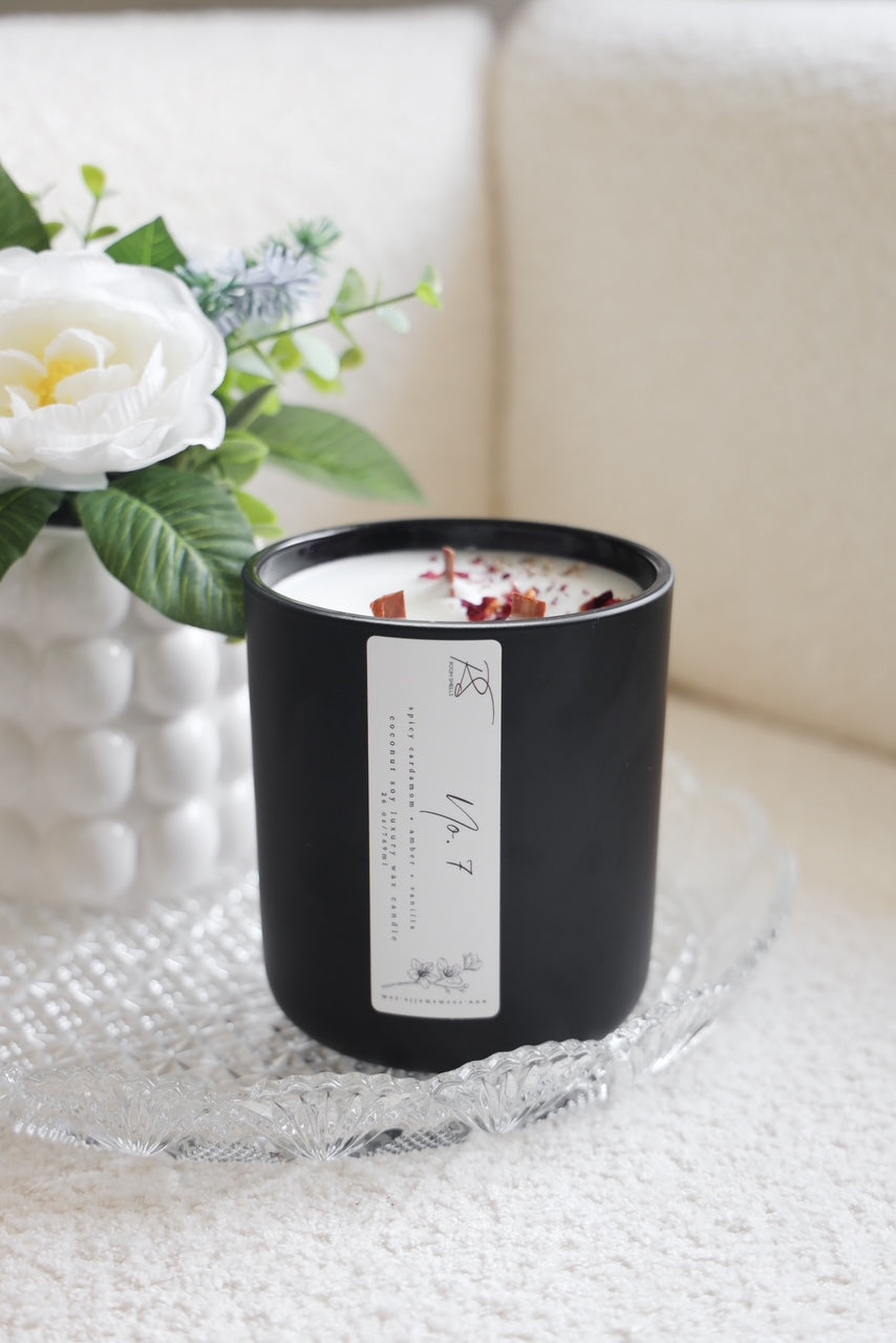 No. 7 - 24 oz Candle